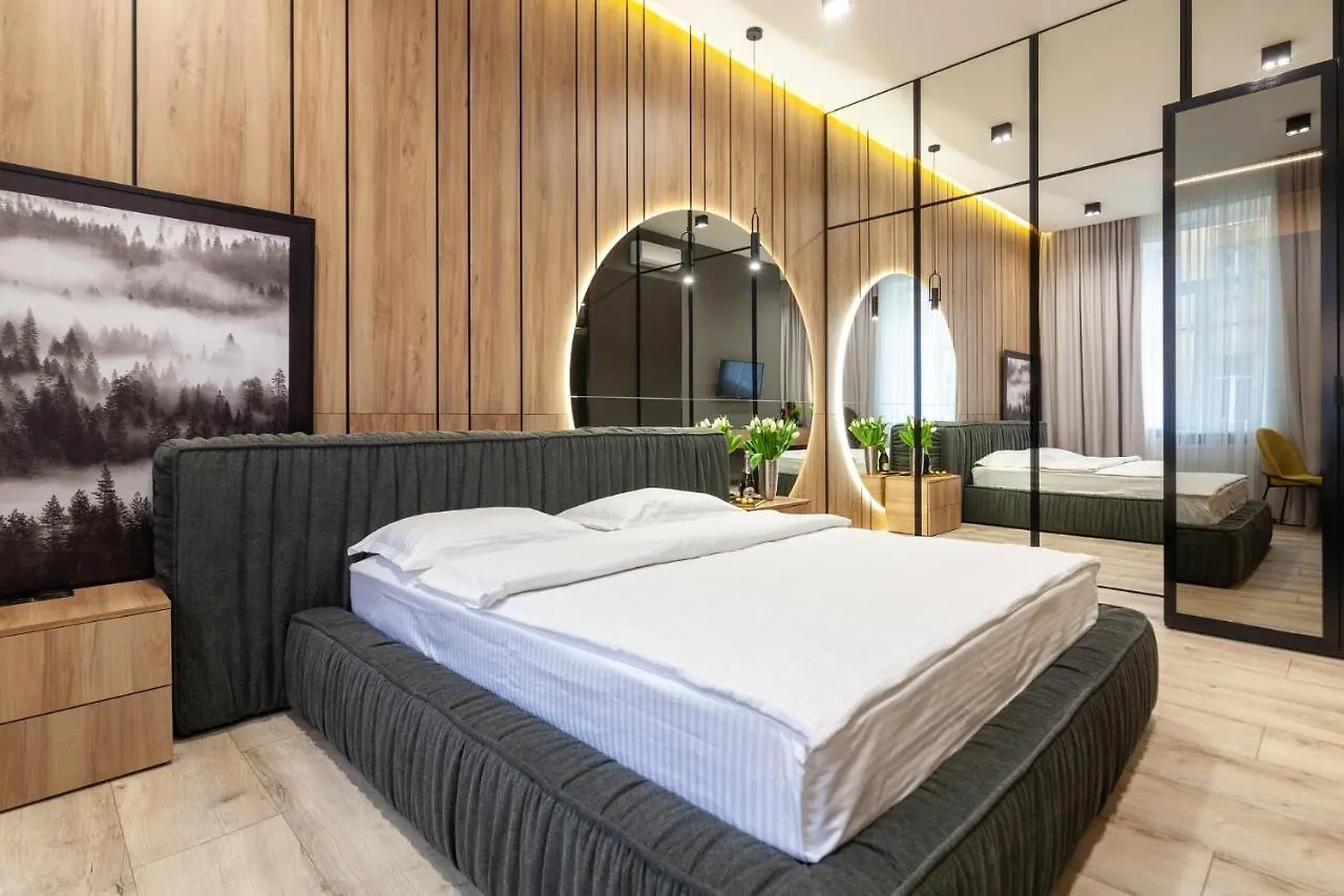 Royal Vip Apartment On Leontovicha 5 Lviv